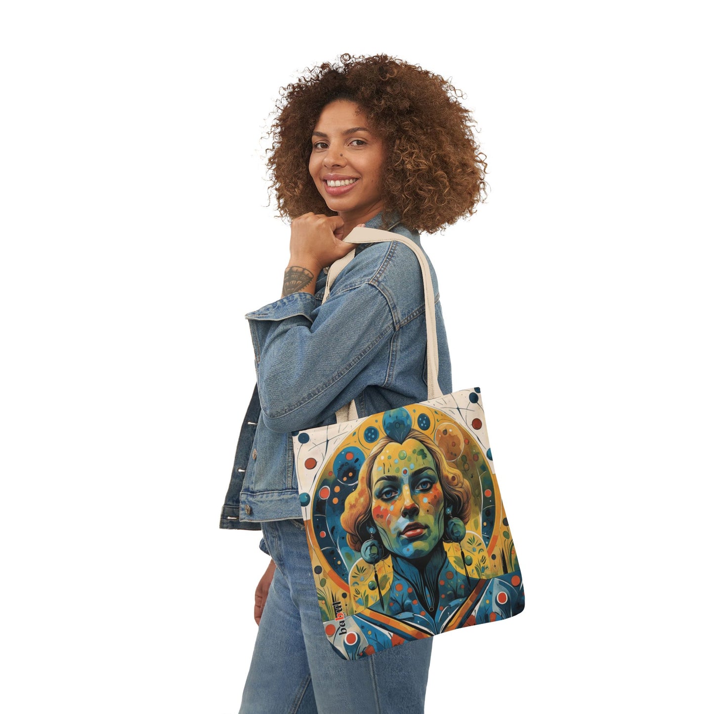 ONIRIC VISIONS. Bags that Dream with You. THE PRIESTESS