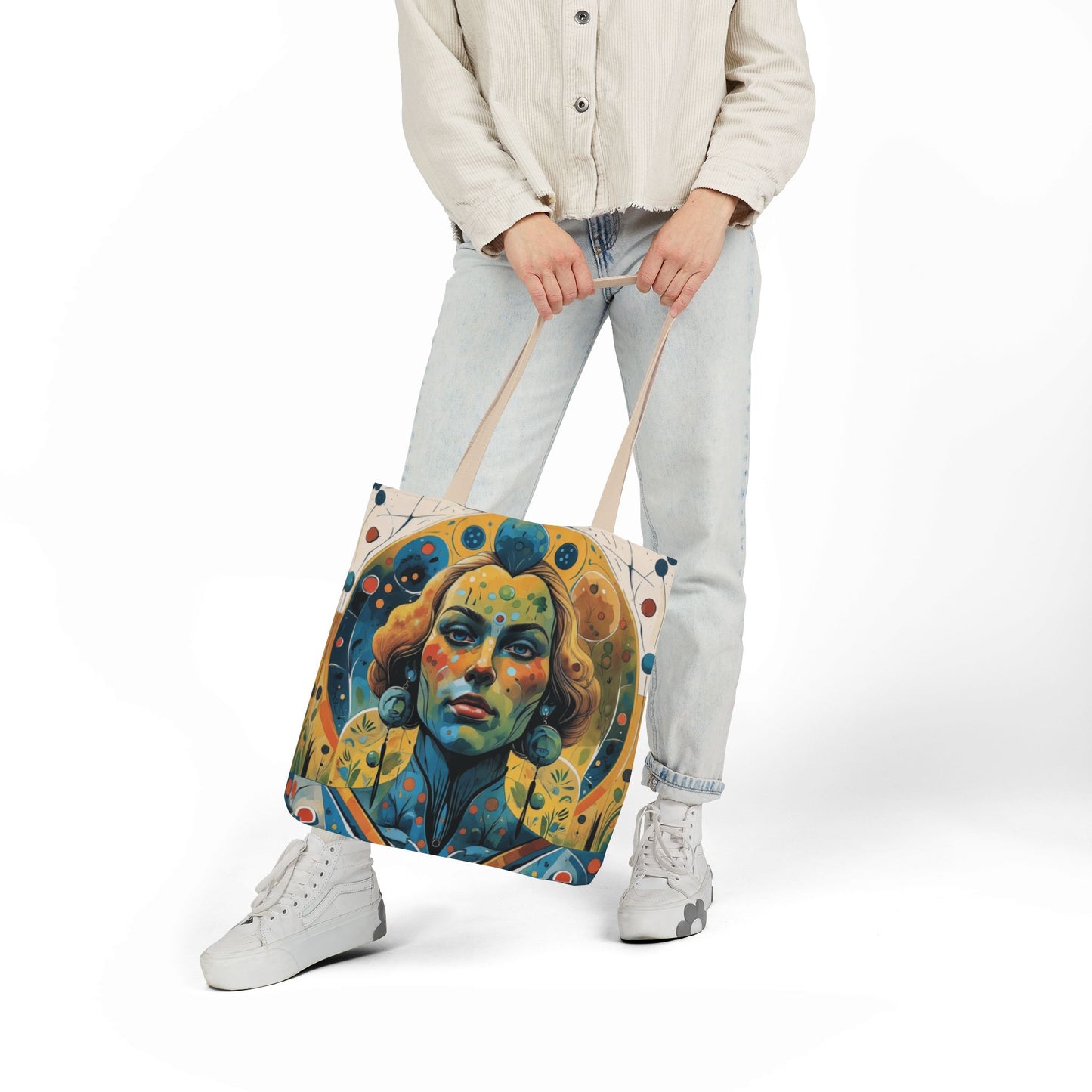 ONIRIC VISIONS. Bags that Dream with You. THE PRIESTESS