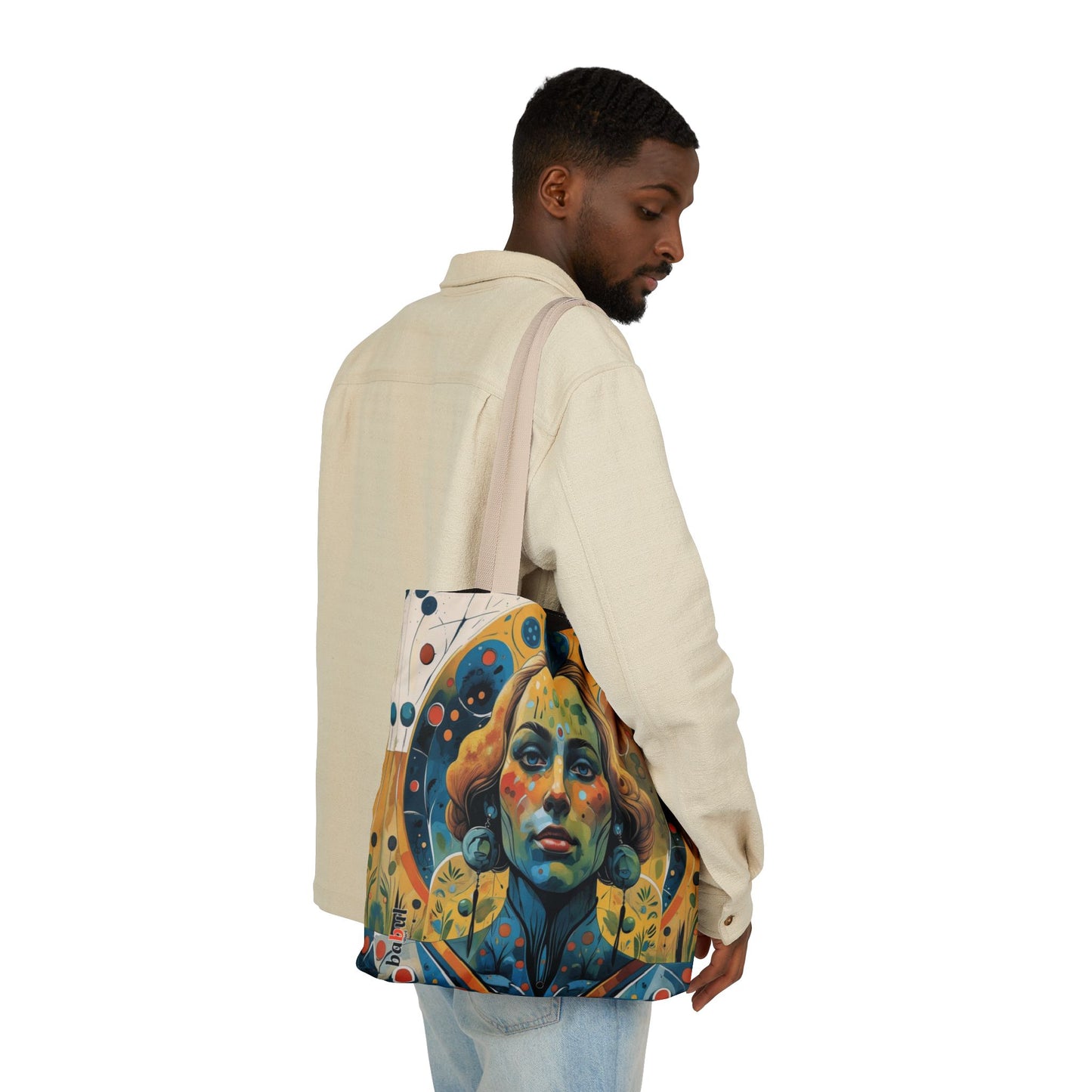 ONIRIC VISIONS. Bags that Dream with You. THE PRIESTESS