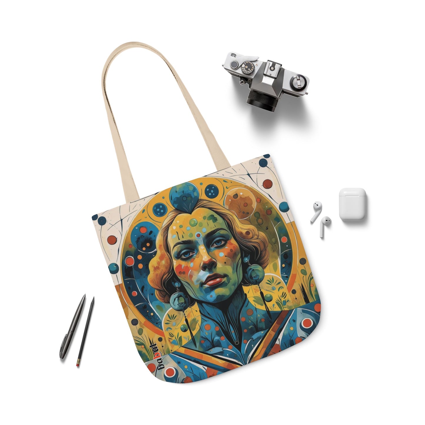 ONIRIC VISIONS. Bags that Dream with You. THE PRIESTESS