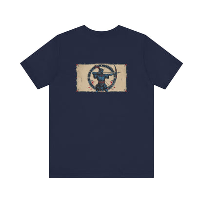 Sagittario - T-shirt con segno zodiacale gotico. Grafica blu sul retro. Zodiaco nell'ombra.