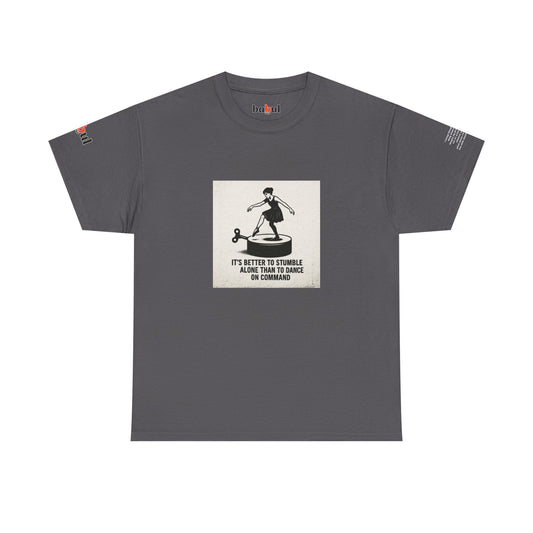 T-shirt Ribelle – Maglietta Unisex in Cotone Pesante per Spiriti Liberi.