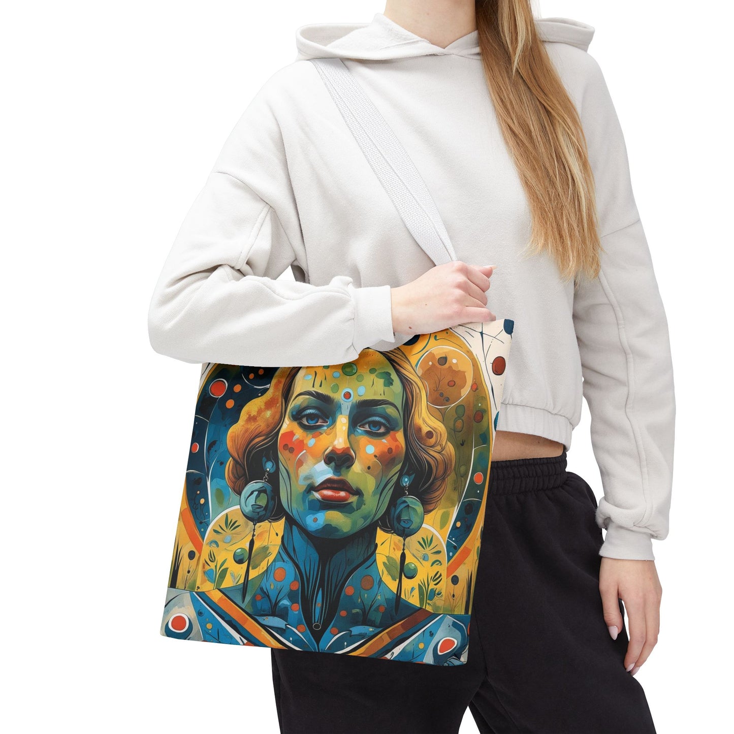 ONIRIC VISIONS. Bags that Dream with You. THE PRIESTESS